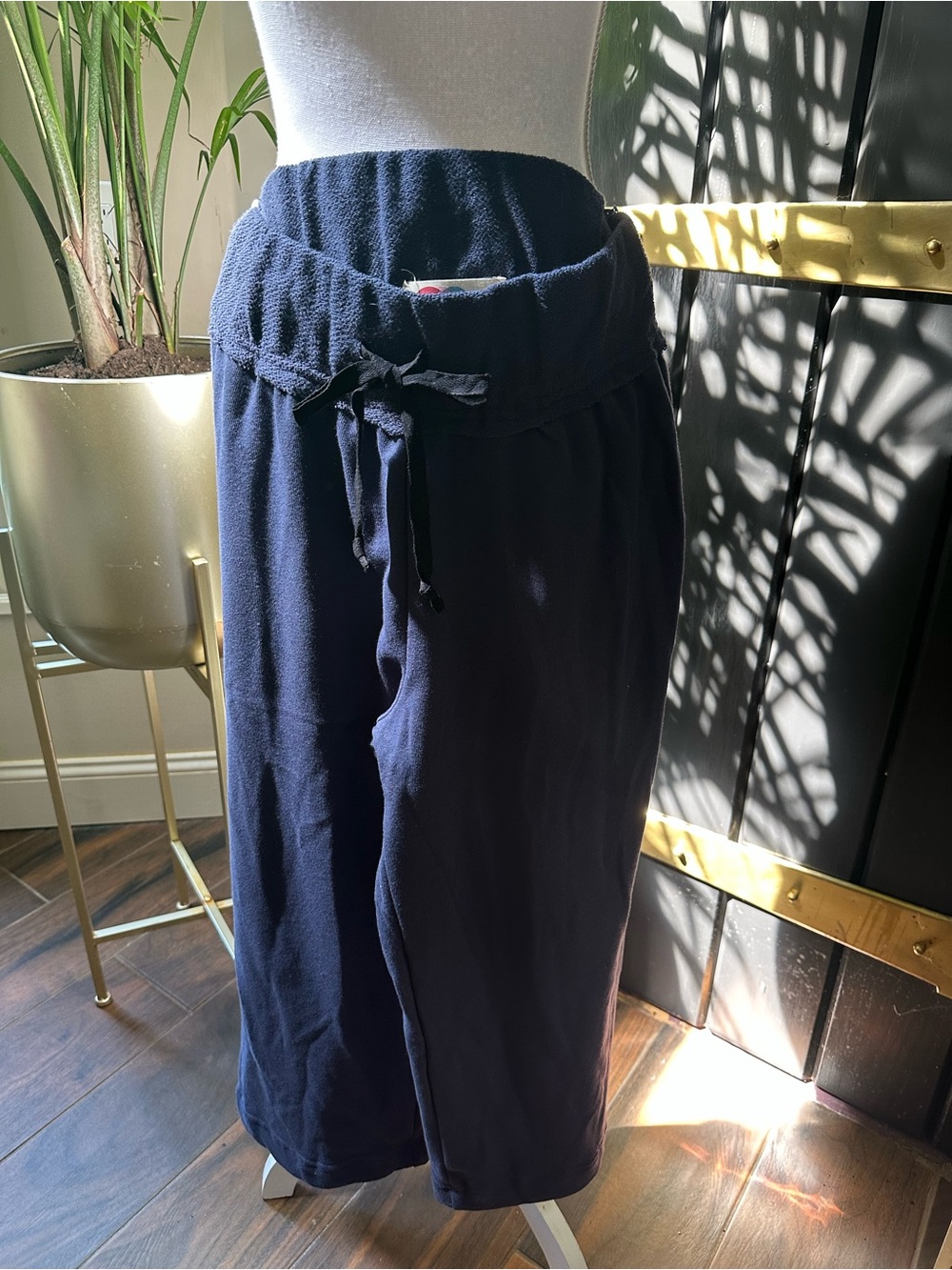 New FP BEACH FREE PEOPLE wide leg cropped beach pants coverup Med Blue/Navy - Picture 3 of 6